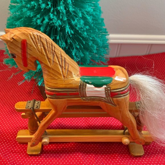 Wood Toy Rocking Horse Christmas Around the World House of Lloyd - Picture 5 of 11